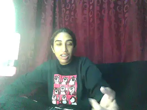 ifeelverywet andhot online show from January 18, 2025, 4:31 pm