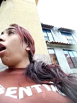 ifeelverywet andhot online show from January 21, 2025, 10:08 pm