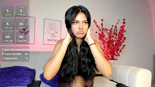 aisha sakina online show from December 3, 2024, 12:57 am