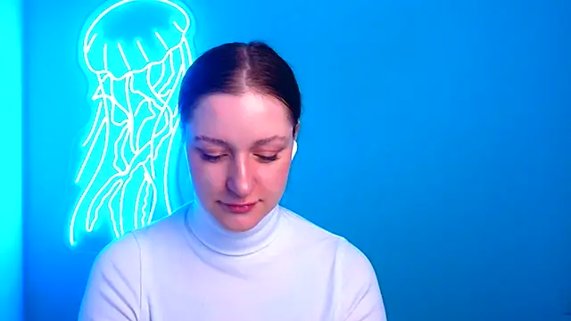 Snapshot of Fantasy_July chatting on December 14, 2024, 12:44 pm Fantasy July online show from December 14, 2024, 12:44 pm