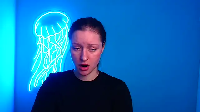 Snapshot of Fantasy_July chatting on January 11, 2025, 10:19 am Fantasy July online show from January 11, 2025, 10:19 am