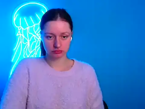 Snapshot of Fantasy_July chatting on January 14, 2025, 4:18 pm Fantasy July online show from January 14, 2025, 4:18 pm