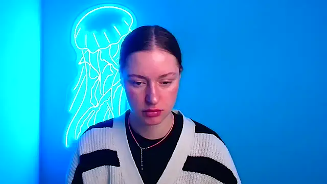 Snapshot of Fantasy_July chatting on January 24, 2025, 9:49 am Fantasy July online show from January 24, 2025, 9:49 am