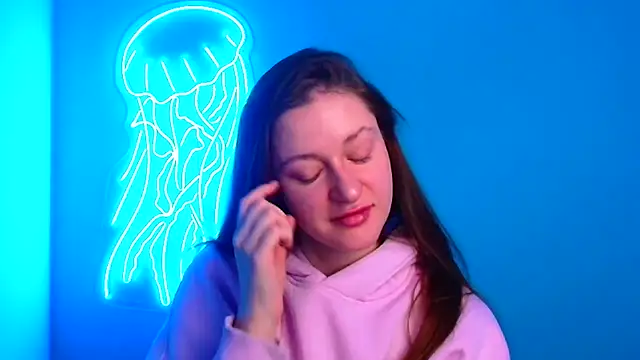 Snapshot of Fantasy_July chatting on January 25, 2025, 3:41 pm Fantasy July online show from January 25, 2025, 3:41 pm