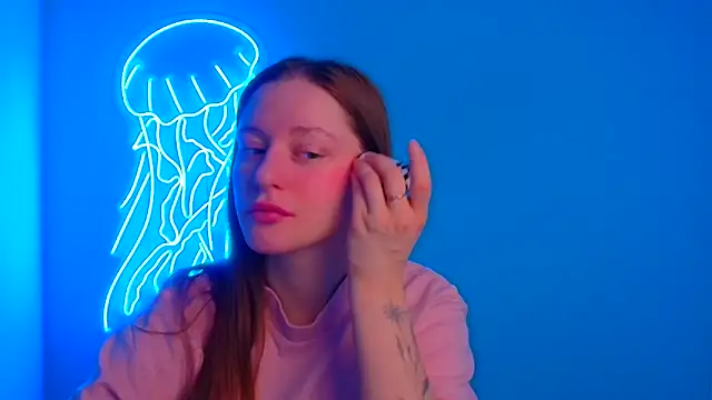 Snapshot of Fantasy_July chatting on January 31, 2025, 6:46 am Fantasy July online show from January 31, 2025, 6:46 am