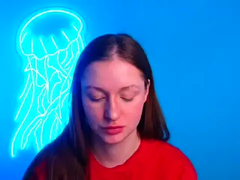 Snapshot of Fantasy_July chatting on February 3, 2025, 10:03 am Fantasy July online show from February 3, 2025, 10:03 am