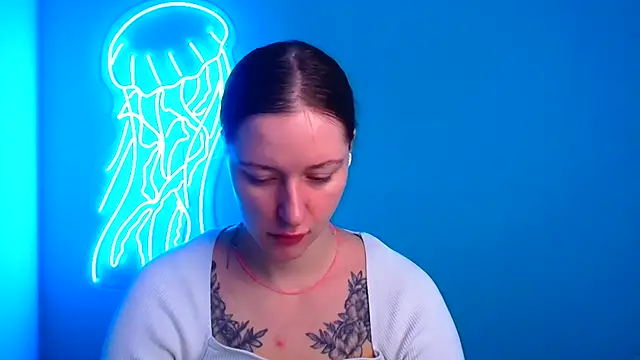 Snapshot of Fantasy_July chatting on February 4, 2025, 6:46 am Fantasy July online show from February 4, 2025, 6:46 am