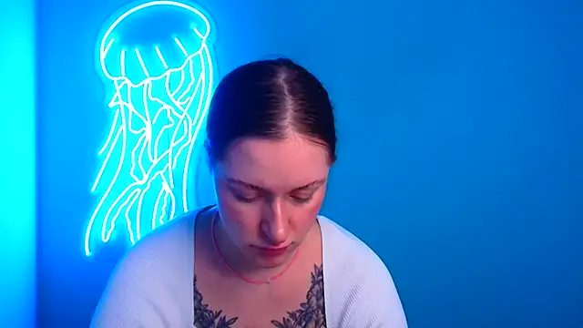 Snapshot of Fantasy_July chatting on February 4, 2025, 9:49 am Fantasy July online show from February 4, 2025, 9:49 am