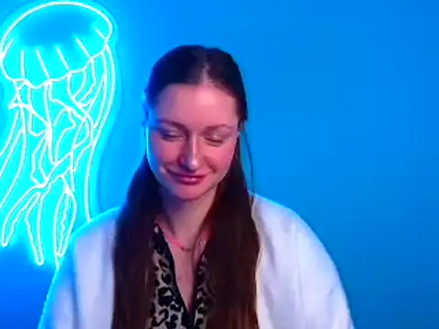 Snapshot of Fantasy_July chatting on February 5, 2025, 9:46 am Fantasy July online show from February 5, 2025, 9:46 am