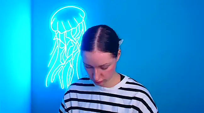 Snapshot of Fantasy_July chatting on February 24, 2025, 12:48 pm Fantasy July online show from February 24, 2025, 12:48 pm