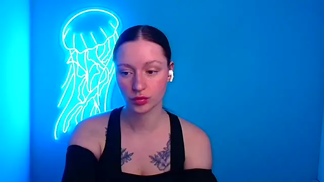 Snapshot of Fantasy_July chatting on February 25, 2025, 12:45 pm Fantasy July online show from February 25, 2025, 12:45 pm