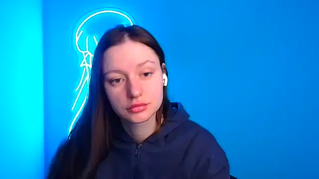 Snapshot of Fantasy_July chatting on February 26, 2025, 6:37 am Fantasy July online show from February 26, 2025, 6:37 am