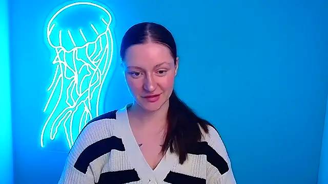 Snapshot of Fantasy_July chatting on February 28, 2025, 12:42 pm Fantasy July online show from February 28, 2025, 12:42 pm