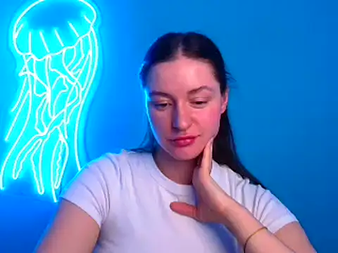 Snapshot of Fantasy_July chatting on March 10, 2025, 12:59 pm Fantasy July online show from March 10, 2025, 12:59 pm