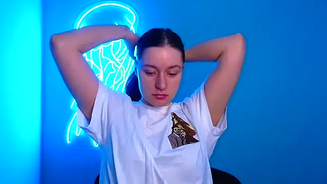 Snapshot of Fantasy_July chatting on March 11, 2025, 12:28 pm Fantasy July online show from March 11, 2025, 12:28 pm