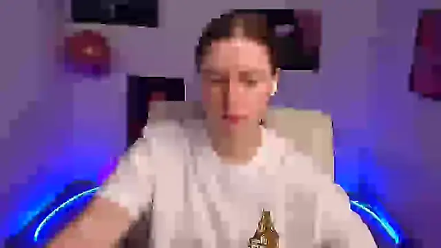 Snapshot of Fantasy_July chatting on March 12, 2025, 1:19 pm Fantasy July online show from March 12, 2025, 1:19 pm