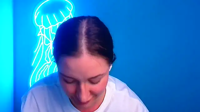 Snapshot of Fantasy_July chatting on March 18, 2025, 9:52 am Fantasy July online show from March 18, 2025, 9:52 am