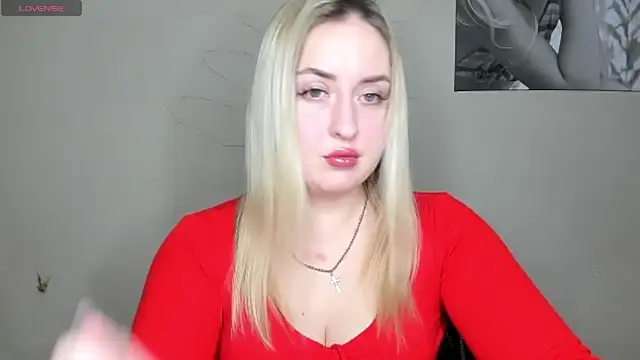 KennaJamess8 online show from December 28, 2024, 7:01 pm