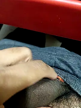 horneylover2024 online show from February 17, 2025, 10:14 pm