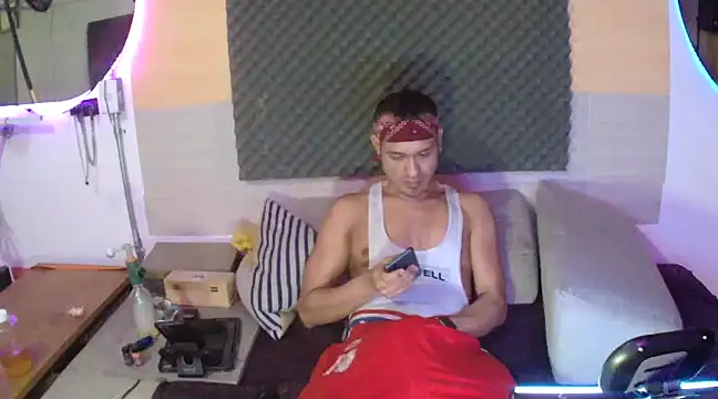 thesummerboy online show from January 25, 2025, 8:31 am