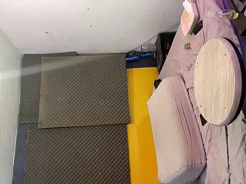 thesummerboy online show from November 18, 2025, 10:14 pm