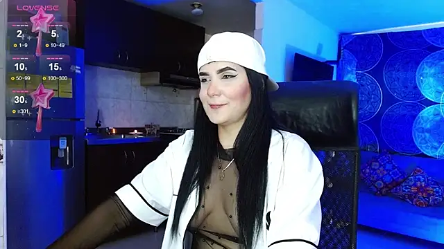 BABYFANTASY 1 online show from January 25, 2025, 8:53 pm