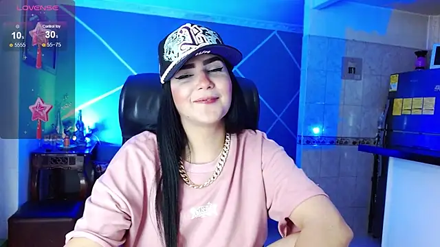 BABYFANTASY 1 online show from February 9, 2025, 5:33 pm