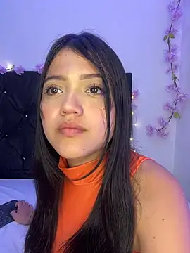 alisson carolina73 online show from January 18, 2025, 1:08 am