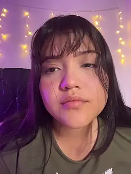 alisson carolina73 online show from December 20, 2025, 2:18 am