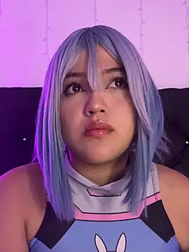 alisson carolina73 online show from December 23, 2025, 4:21 am