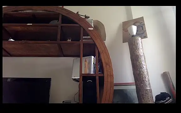 POPAYE972 online show from February 16, 2026, 11:39 am