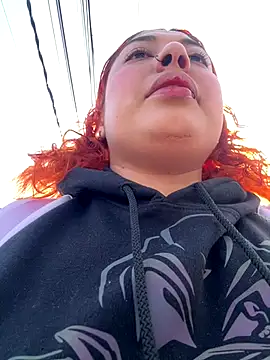 dulce celeste15 online show from November 10, 2025, 7:35 pm