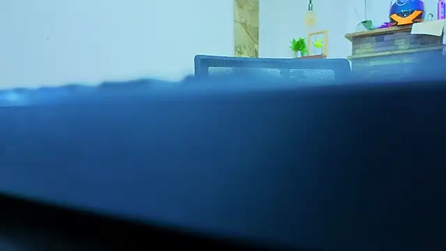 dulce celeste15 online show from March 25, 2026, 1:50 pm