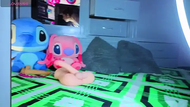 dulce celeste15 online show from April 21, 2026, 7:17 pm