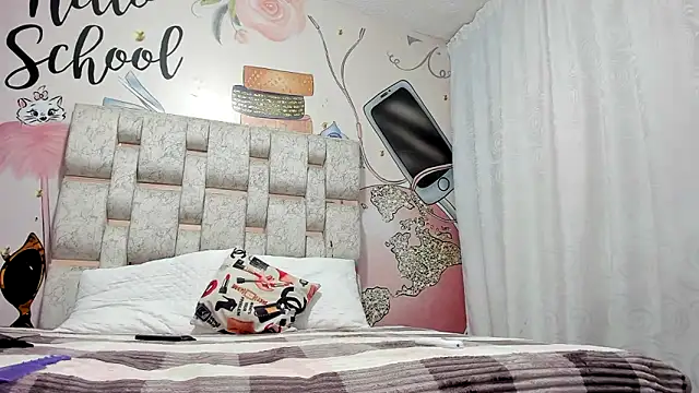 KOURTNEY-- online show from January 17, 2025, 1:36 am