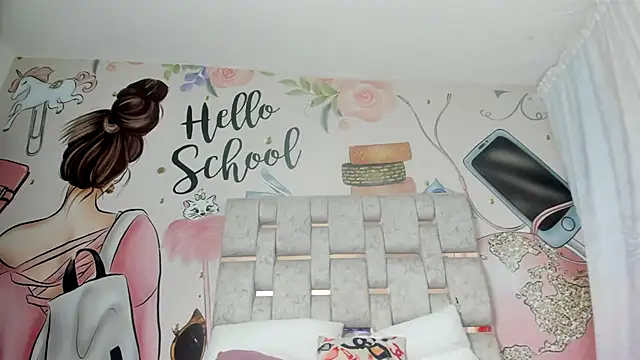 KOURTNEY-- online show from January 25, 2025, 4:45 am