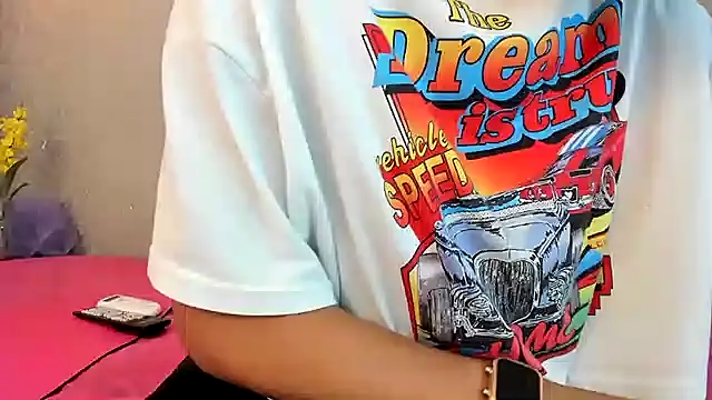 KOURTNEY-- online show from January 10, 2026, 2:02 am