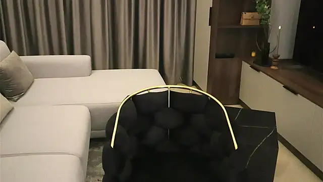 IrisNoire online show from January 19, 2025, 11:21 pm