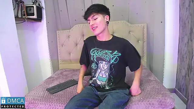 CataFox  online show from March 21, 2025, 1:45 am