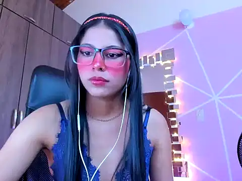 Snapshot of _ALLYSON18_ chatting on March 21, 2025, 3:57 pm ALLYSON18 online show from March 21, 2025, 3:57 pm
