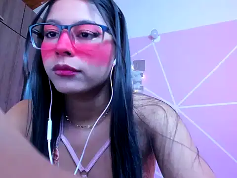  ALLYSON18  online show from January 13, 2026, 11:37 am