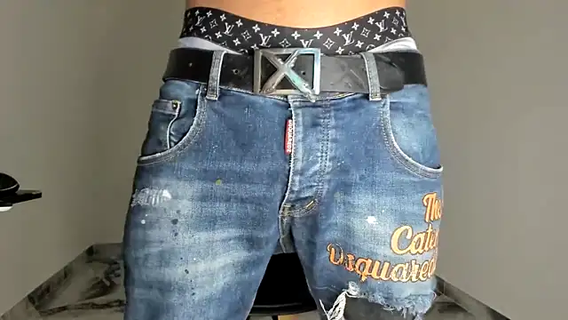 Snapshot of mikee_scooth chatting on December 19, 2025, 7:48 am mikee scooth online show from December 19, 2025, 7:48 am