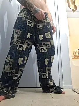 Snapshot of PNTlooker256 chatting on February 5, 2026, 4:39 am PNTlooker256 online show from February 5, 2026, 4:39 am