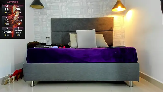 missnatash online show from March 26, 2026, 12:44 pm