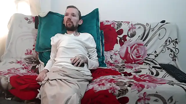 Sophia and Thomas online show from April 8, 2026, 3:12 pm