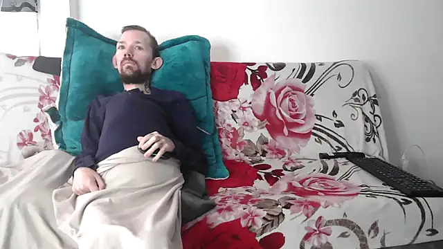 Sophia and Thomas online show from April 9, 2026, 3:50 pm