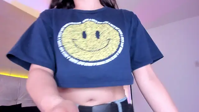 Karito-28 online show from December 18, 2025, 1:28 pm