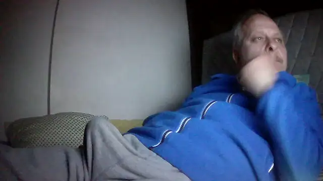amylrmm1903 online show from May 4, 2026, 9:22 pm