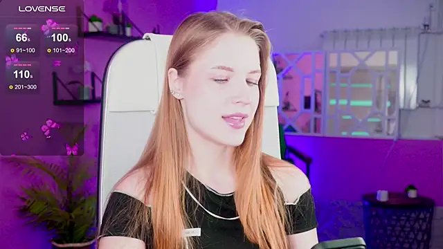 CuteMousee online show from September 27, 2025, 5:56 am