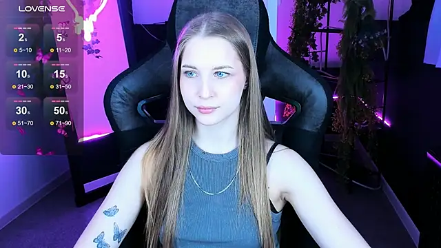 CuteMousee online show from October 24, 2025, 8:44 am